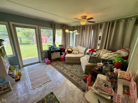 829 Delbrook Drive Whiteland IN 46184