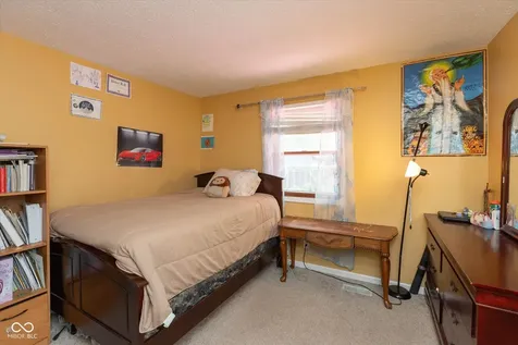 709 Summitcrest Drive Indianapolis IN 46241
