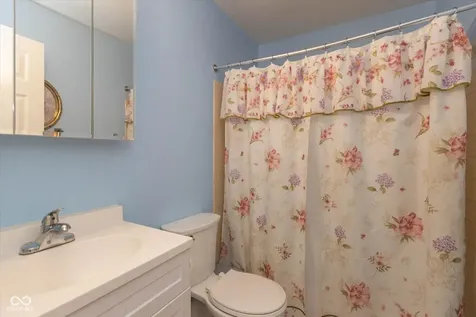 709 Summitcrest Drive Indianapolis IN 46241