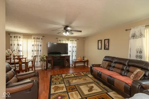 709 Summitcrest Drive Indianapolis IN 46241