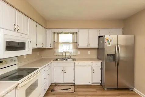 709 Summitcrest Drive Indianapolis IN 46241