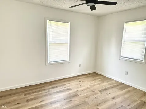405 E Cowing Drive Muncie IN 47303