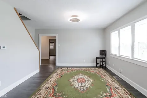 945 Cecil Avenue Indianapolis IN 46219