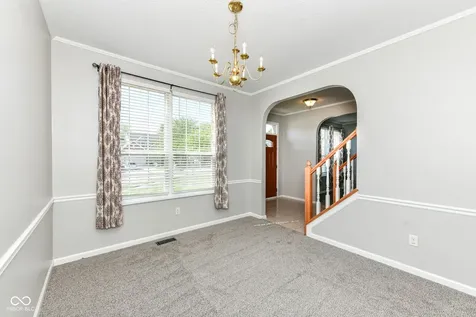 7942 Red Sunset Way Avon IN 46123