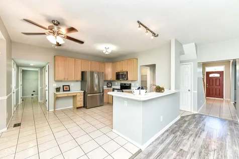 7942 Red Sunset Way Avon IN 46123
