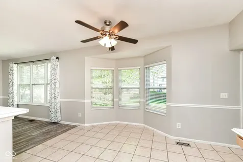 7942 Red Sunset Way Avon IN 46123