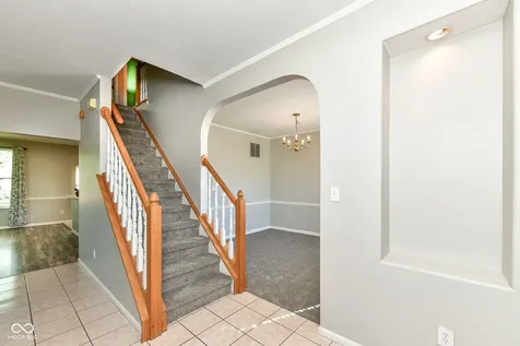 7942 Red Sunset Way Avon IN 46123