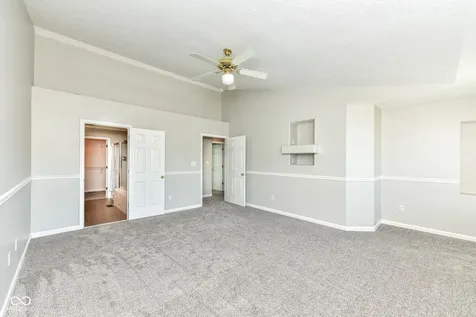 7942 Red Sunset Way Avon IN 46123