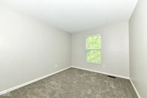 7942 Red Sunset Way Avon IN 46123