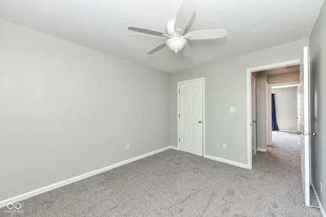 7942 Red Sunset Way Avon IN 46123