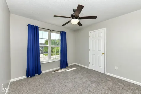 7942 Red Sunset Way Avon IN 46123