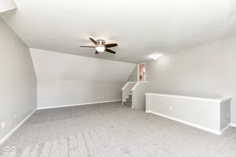 7942 Red Sunset Way Avon IN 46123