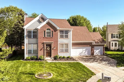 7942 Red Sunset Way Avon IN 46123