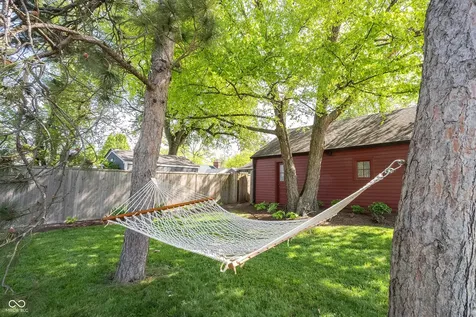 5402 Rosslyn Avenue Indianapolis IN 46220