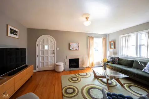 5402 Rosslyn Avenue Indianapolis IN 46220