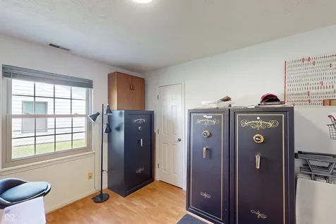 4221 Bay Leaf Circle Indianapolis IN 46237