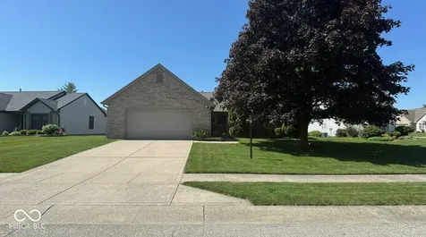 4221 Bay Leaf Circle Indianapolis IN 46237