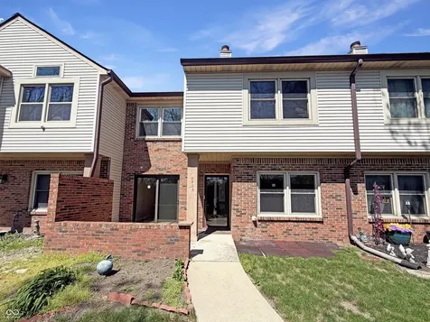 9463 Maple Way Indianapolis IN 46268
