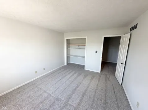 9463 Maple Way Indianapolis IN 46268