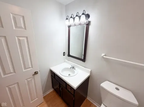 9463 Maple Way Indianapolis IN 46268