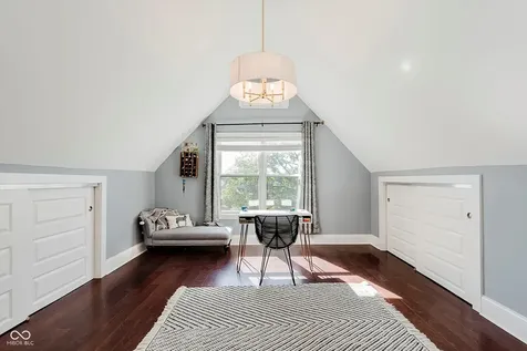 609 Sanders Street Indianapolis IN 46203