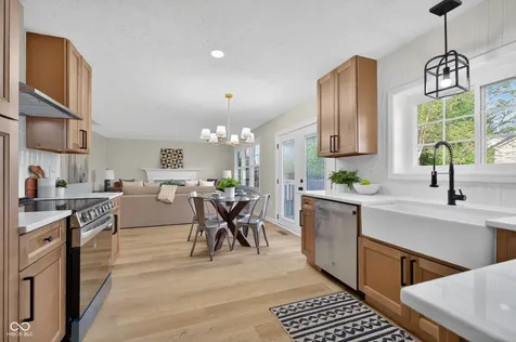 4864 Ashbrook Drive Noblesville IN 46062