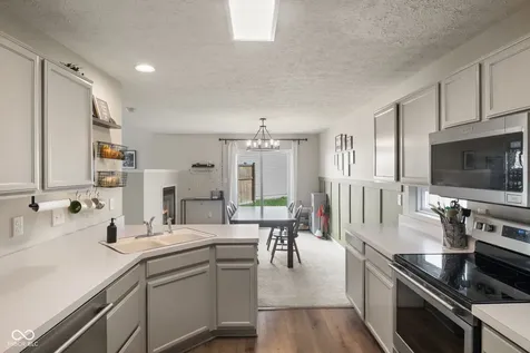 662 Cembra Drive Greenwood IN 46143