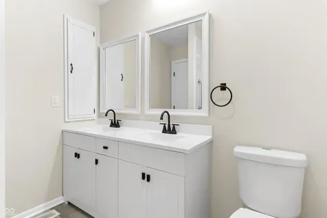 8104 Bromley Place Indianapolis IN 46219