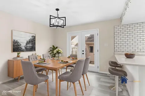 8104 Bromley Place Indianapolis IN 46219
