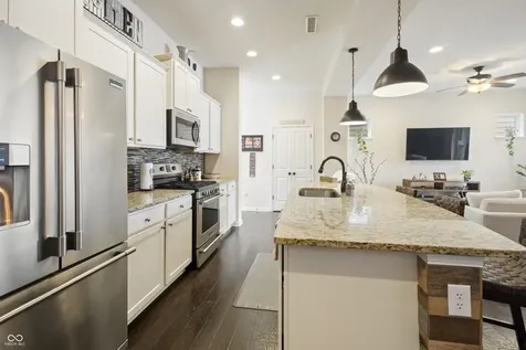 9109 Rising Road Indianapolis IN 46216