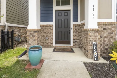 9109 Rising Road Indianapolis IN 46216