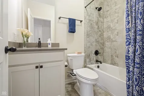 9109 Rising Road Indianapolis IN 46216