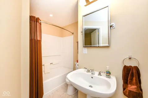 13122 Duval Drive Fishers IN 46037