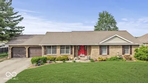 40 Carolyn Drive Seymour IN 47274