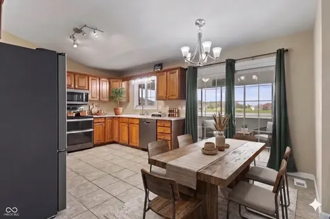 40 Carolyn Drive Seymour IN 47274