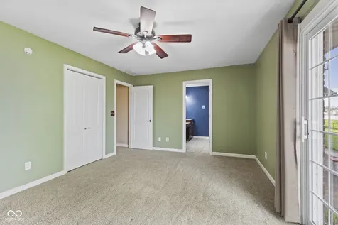40 Carolyn Drive Seymour IN 47274