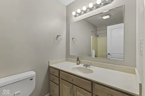 40 Carolyn Drive Seymour IN 47274