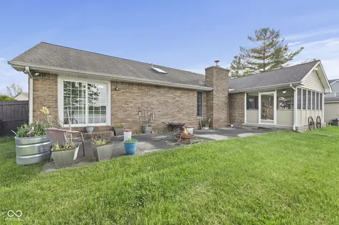 40 Carolyn Drive Seymour IN 47274