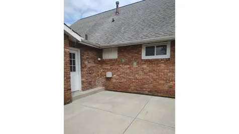 300 S Brooks Street Columbus IN 47201