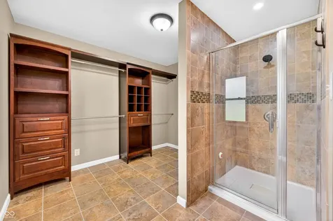 1165 Cottonwood Drive Columbus IN 47203
