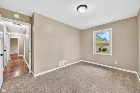 1165 Cottonwood Drive Columbus IN 47203