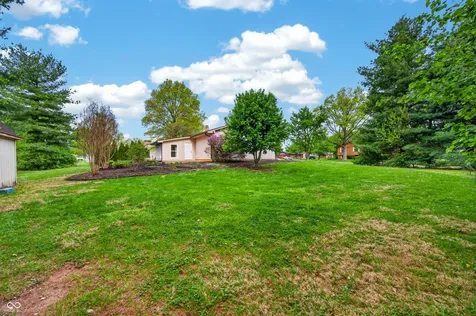 1165 Cottonwood Drive Columbus IN 47203