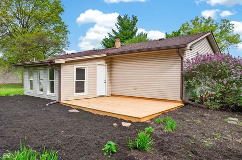 1165 Cottonwood Drive Columbus IN 47203