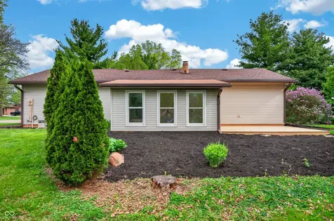 1165 Cottonwood Drive Columbus IN 47203