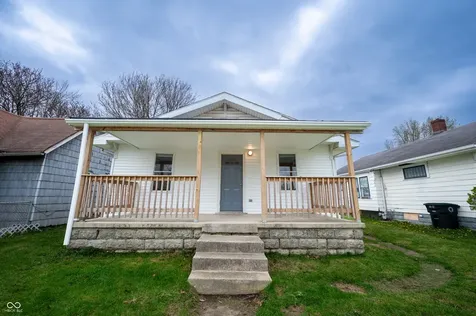 1605 W Memorial Drive Muncie IN 47302