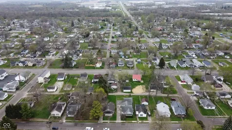 1605 W Memorial Drive Muncie IN 47302