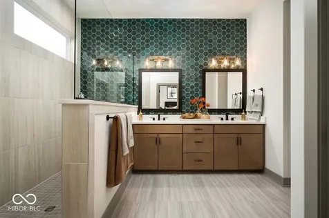 6071 Johnson Road Zionsville IN 46077