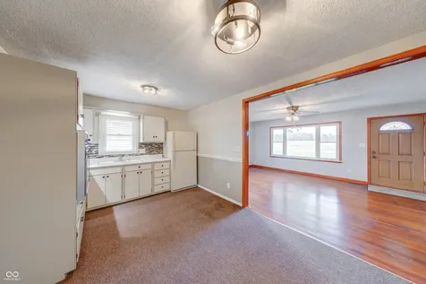 535 S 450 E Franklin IN 46131