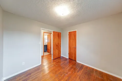 535 S 450 E Franklin IN 46131