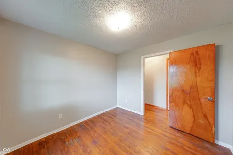 535 S 450 E Franklin IN 46131